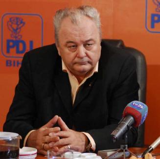 Seremi: "Nici o clipă vreun membru al PDL Bihor nu a negociat segregarea etnică a teatrelor"